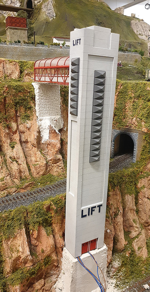 Shanklin Cliff Lift